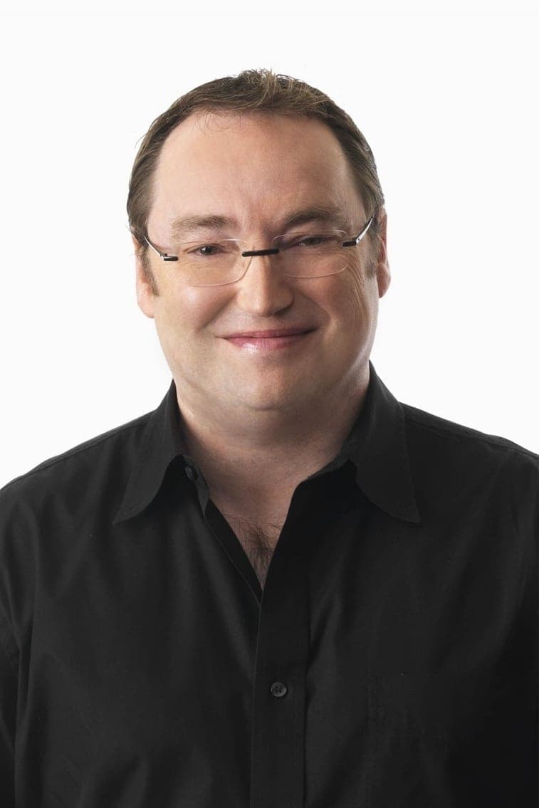 Simon J. Smith Profile Photo