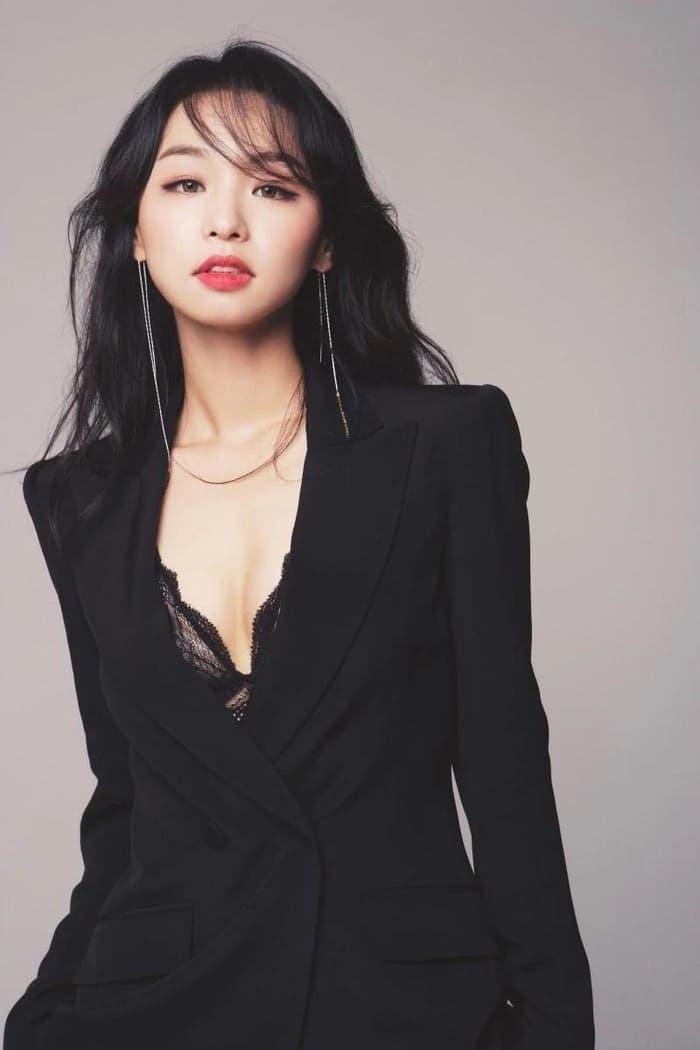 Shin Yoo-mi Profile Photo