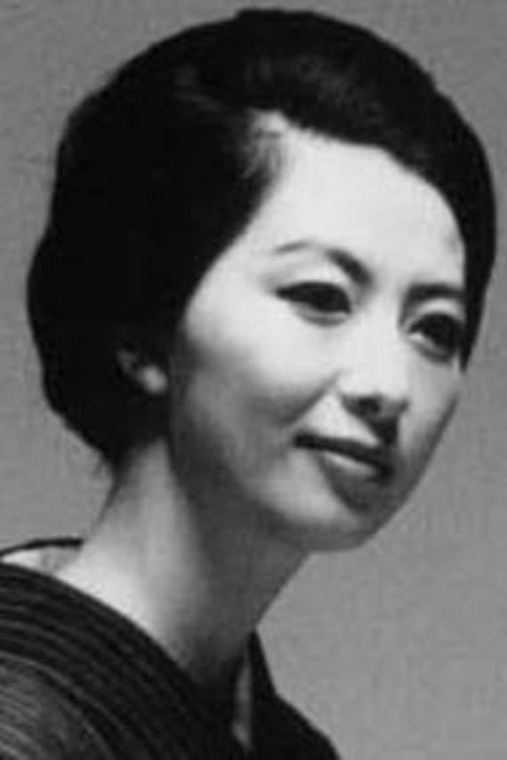 Akiko Koyama Profile Photo