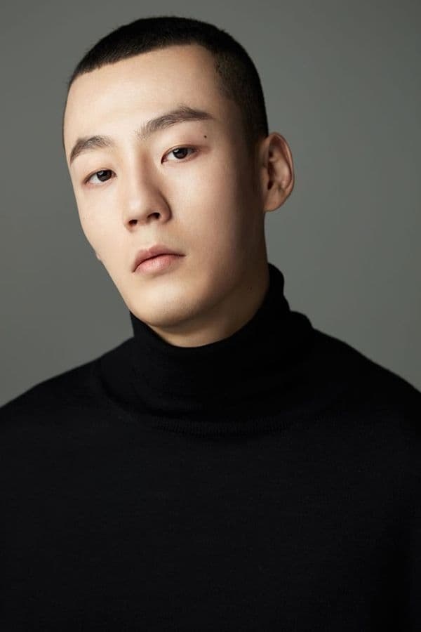 Kim Min-gwi Profile Photo
