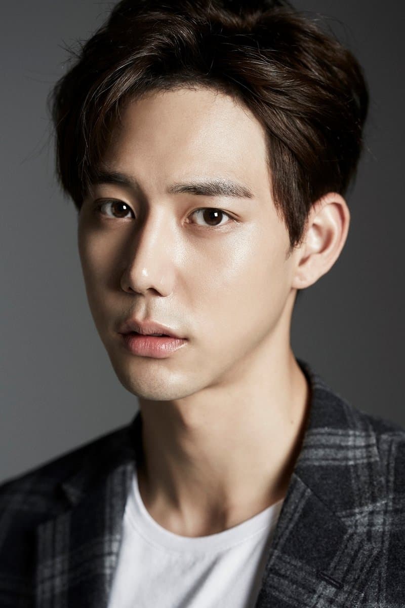 Jin Ju-hyung Profile Photo