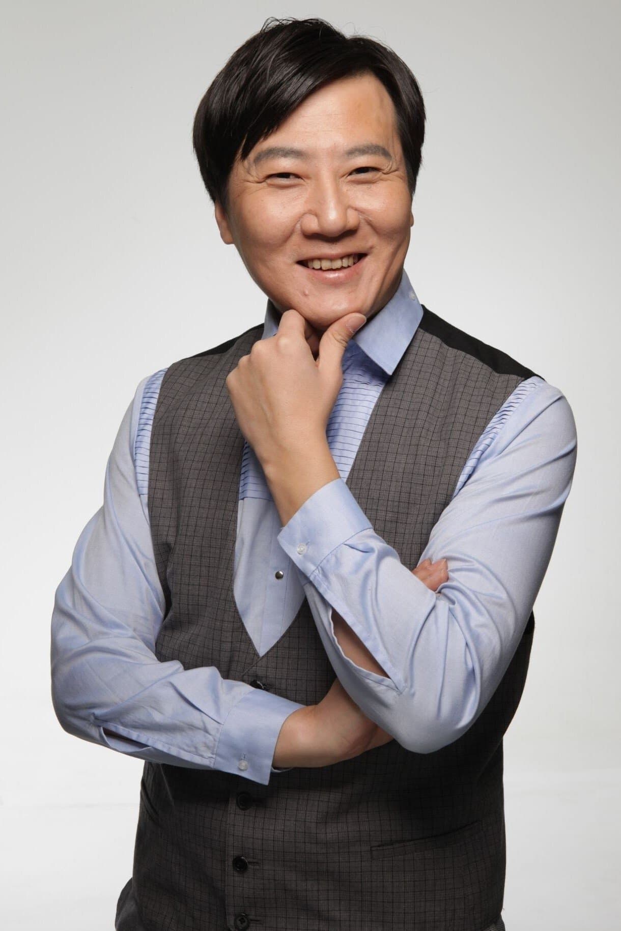 Feng Hui Profile Photo