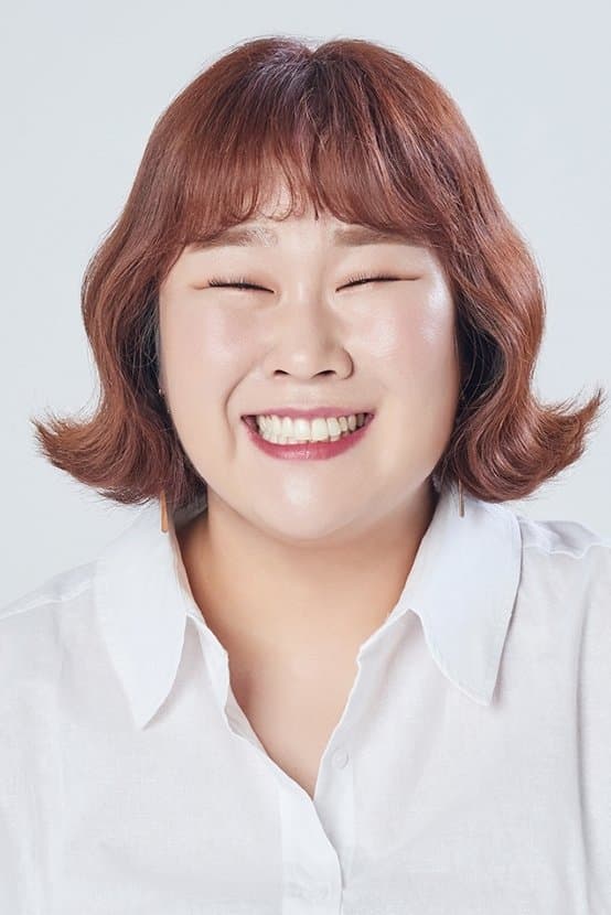 Kim Min-kyoung Profile Photo