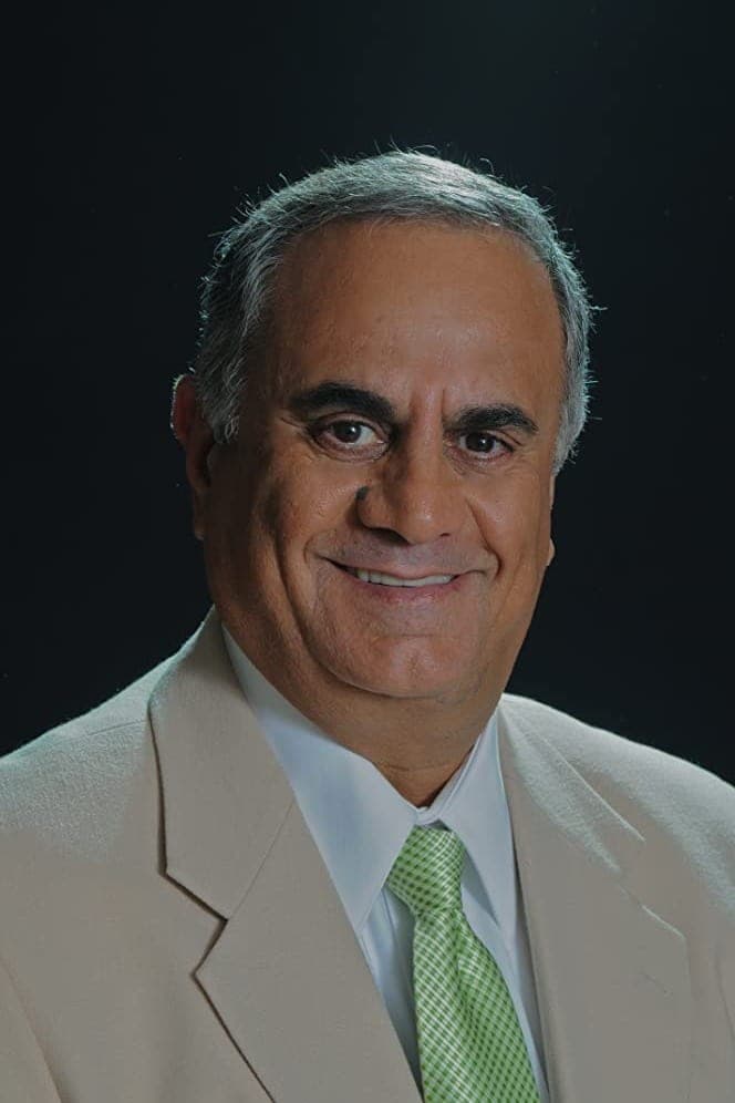 Marshall Manesh Profile Photo