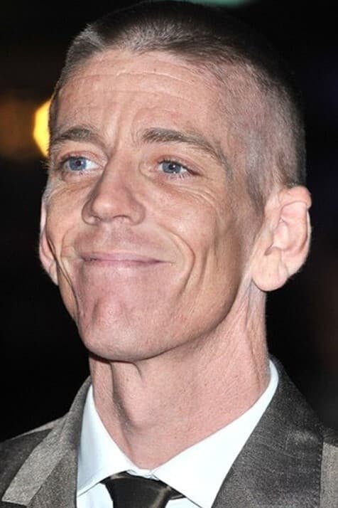 Lee Oakes Profile Photo