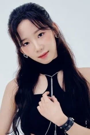 Hong Hye-ju Profile Photo