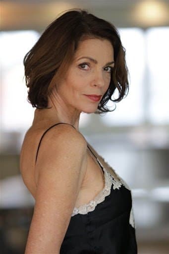 Élisabeth Bourgine Profile Photo
