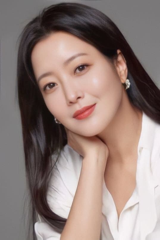 Kim Hee-seon Profile Photo