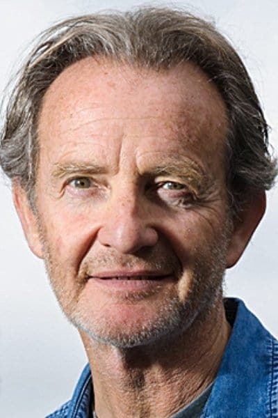 Anton Lesser Profile Photo