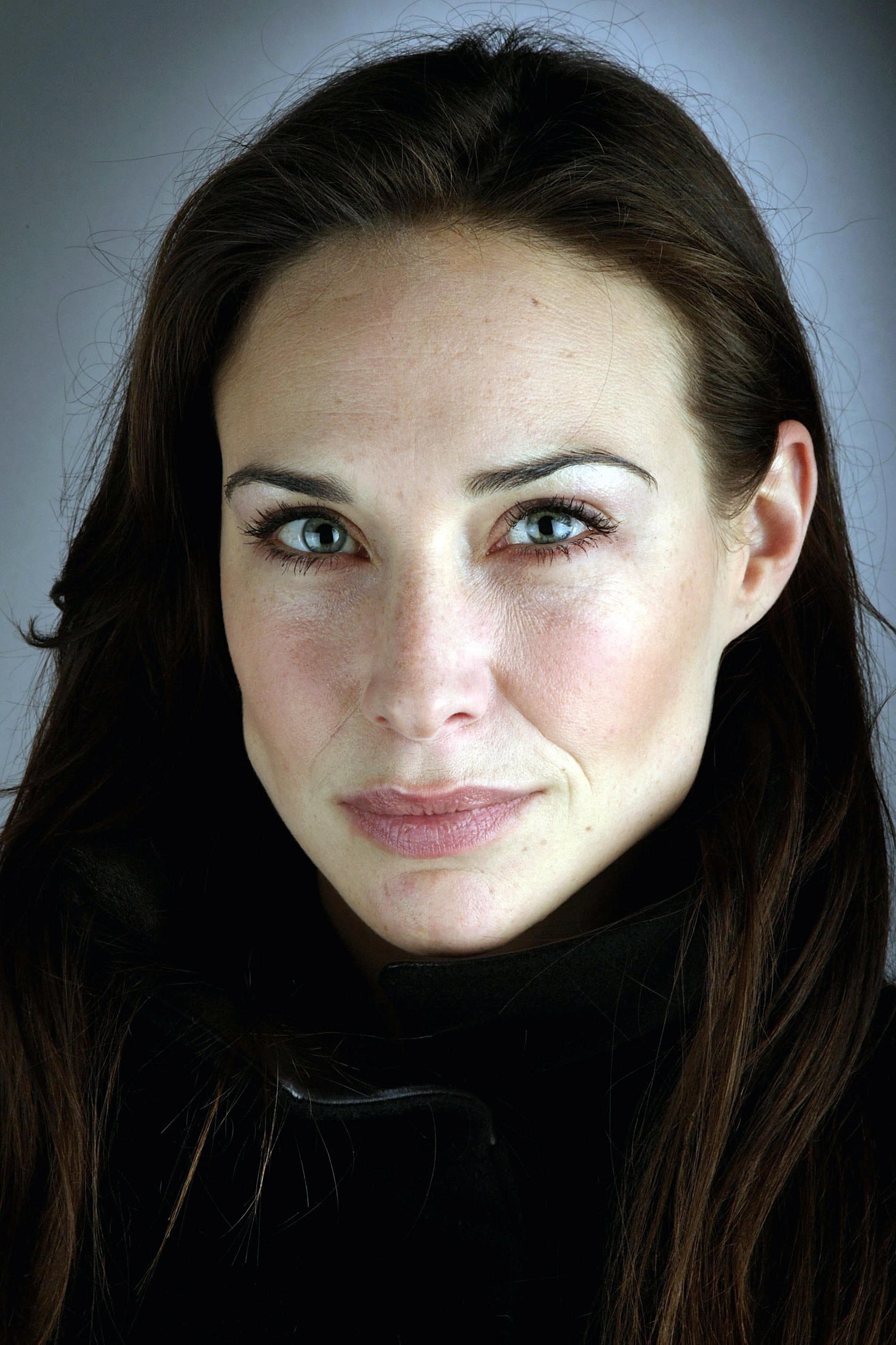 Claire Forlani Profile Photo