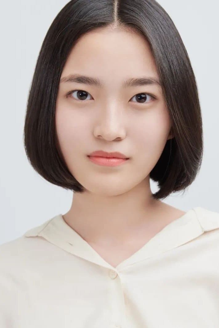 Kim Yoon-seol Profile Photo