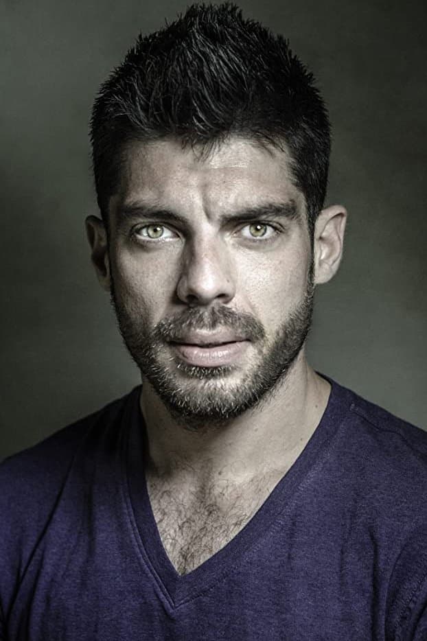 Ronan Summers Profile Photo