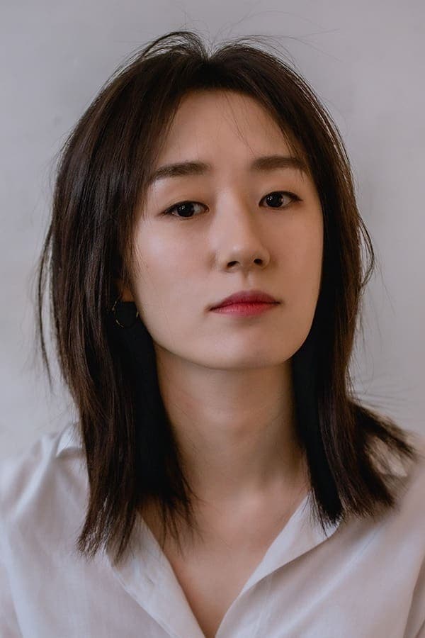 Yun Seul Profile Photo