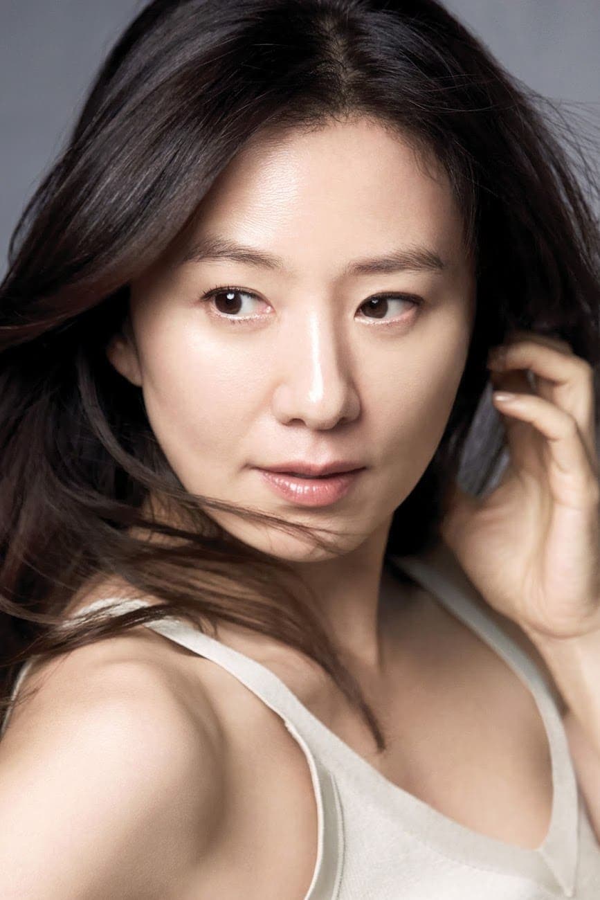 Kim Hee-ae Profile Photo