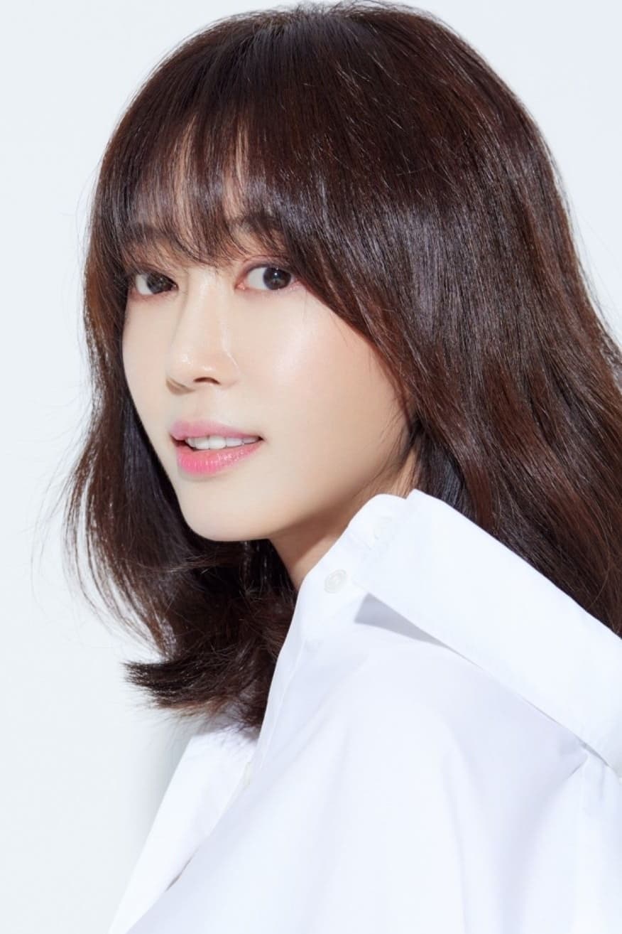 Kang Ye-won Profile Photo