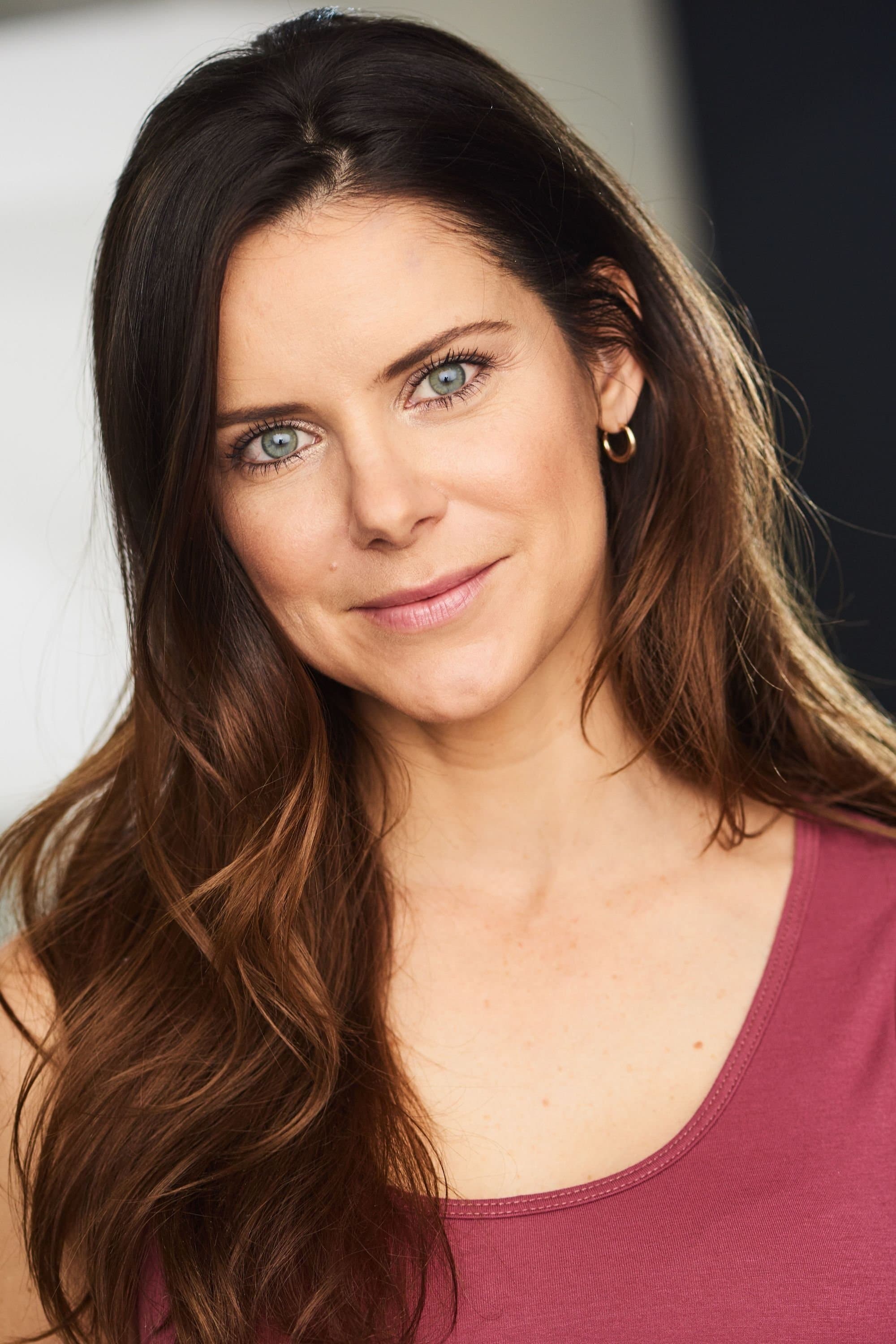 Elisabeth Hower Profile Photo
