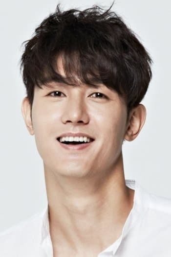 Lee Ki-woo Profile Photo