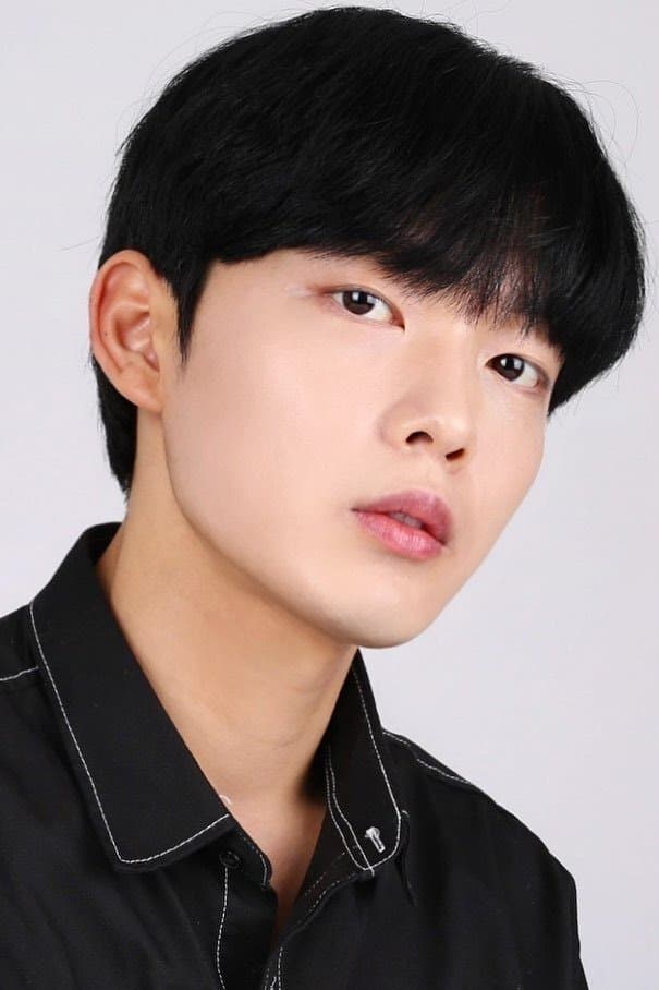 Ju Hyeon Profile Photo
