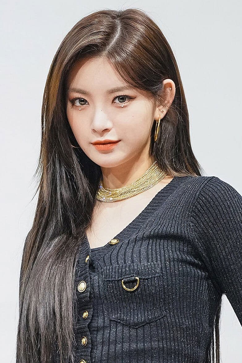 Wang Yiren Profile Photo