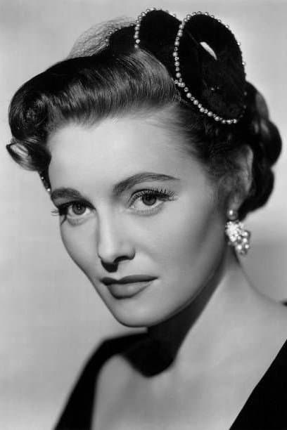 Patricia Neal Profile Photo