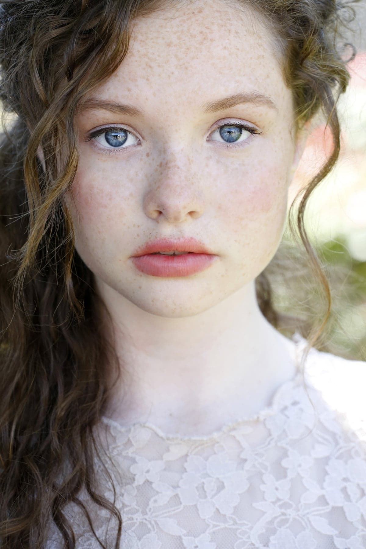 Zoe Colletti Profile Photo