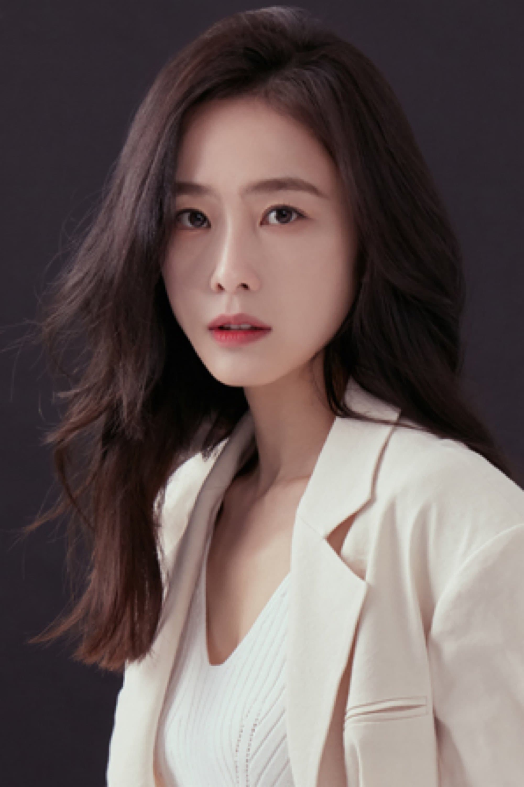 Hong Soo-hyun Profile Photo