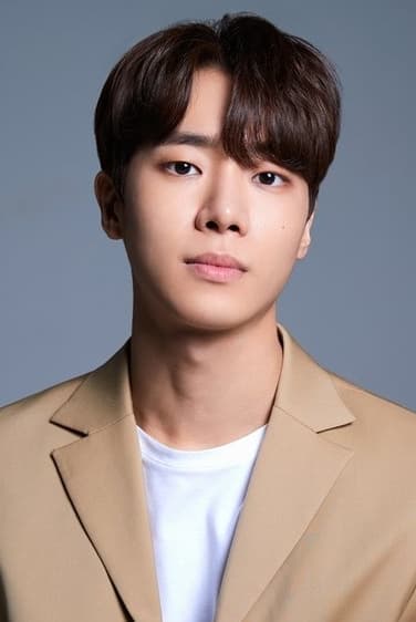 Choo Young-woo Profile Photo