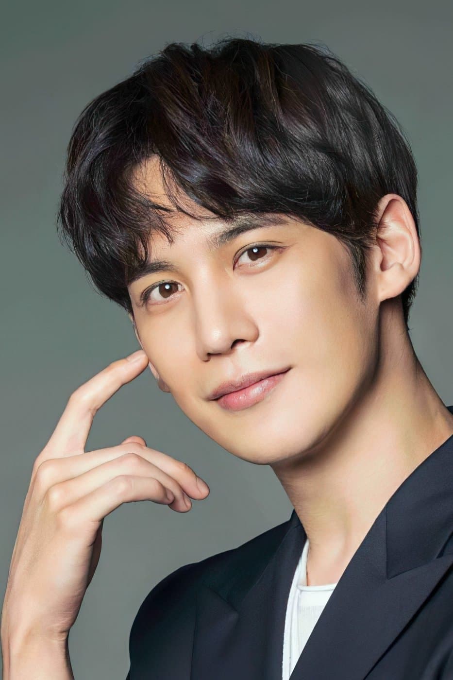 Park Ki-woong Profile Photo