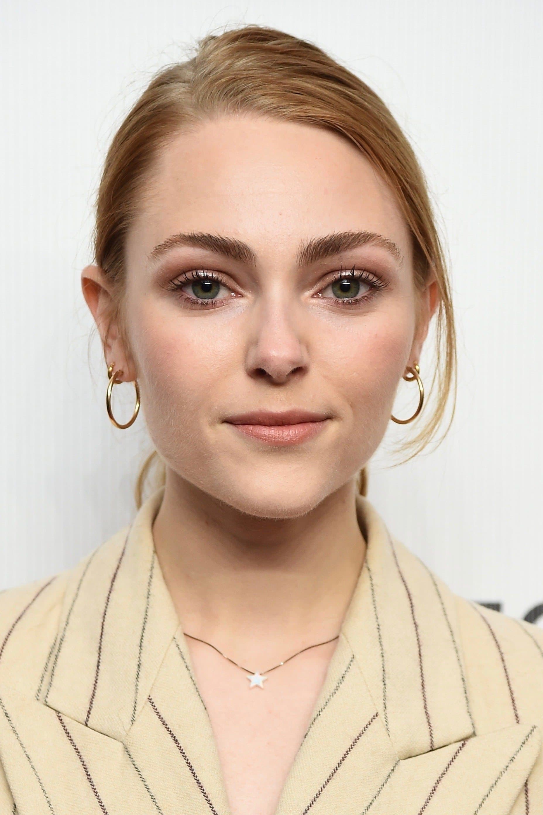 AnnaSophia Robb Profile Photo