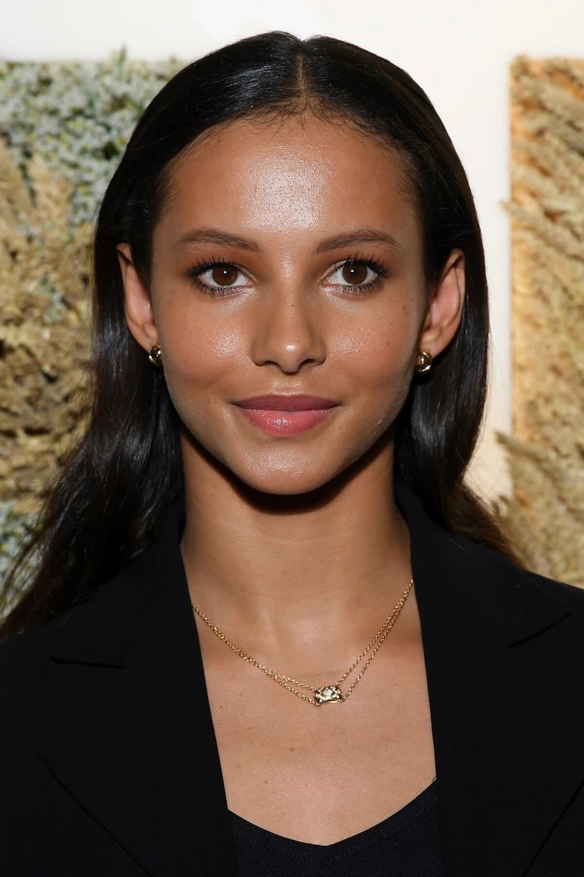 Francesca Hayward Profile Photo