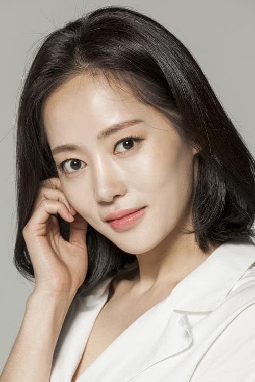 Yoon A-jung Profile Photo