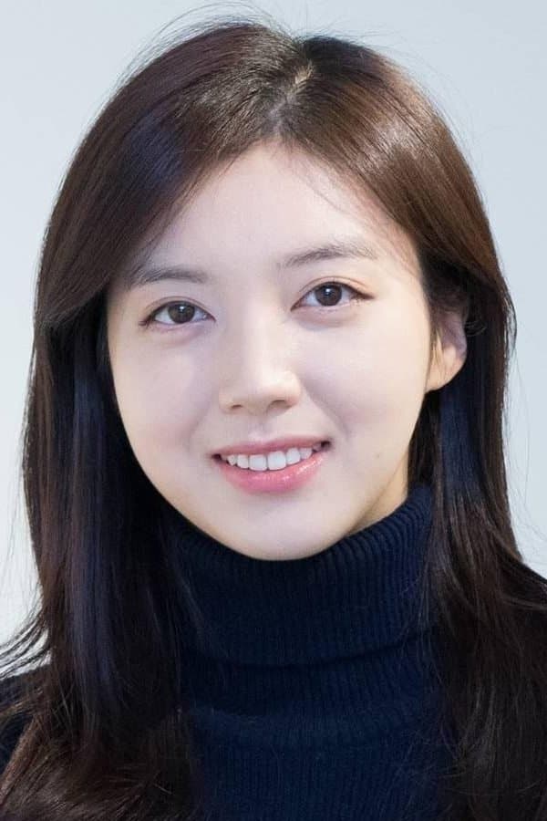 Chae Seo-jin Profile Photo