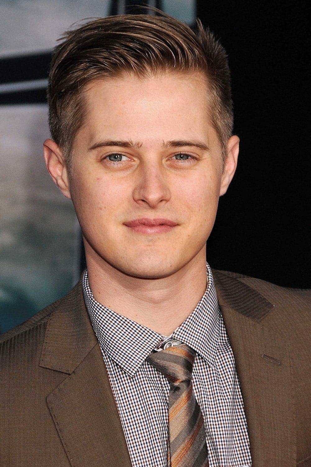 Lucas Grabeel Profile Photo