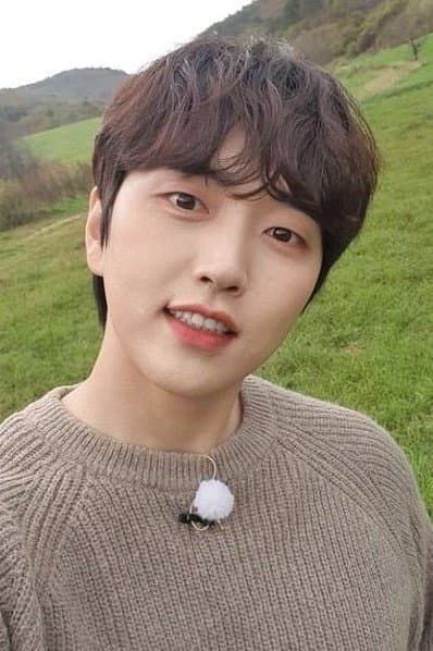 Sandeul Profile Photo