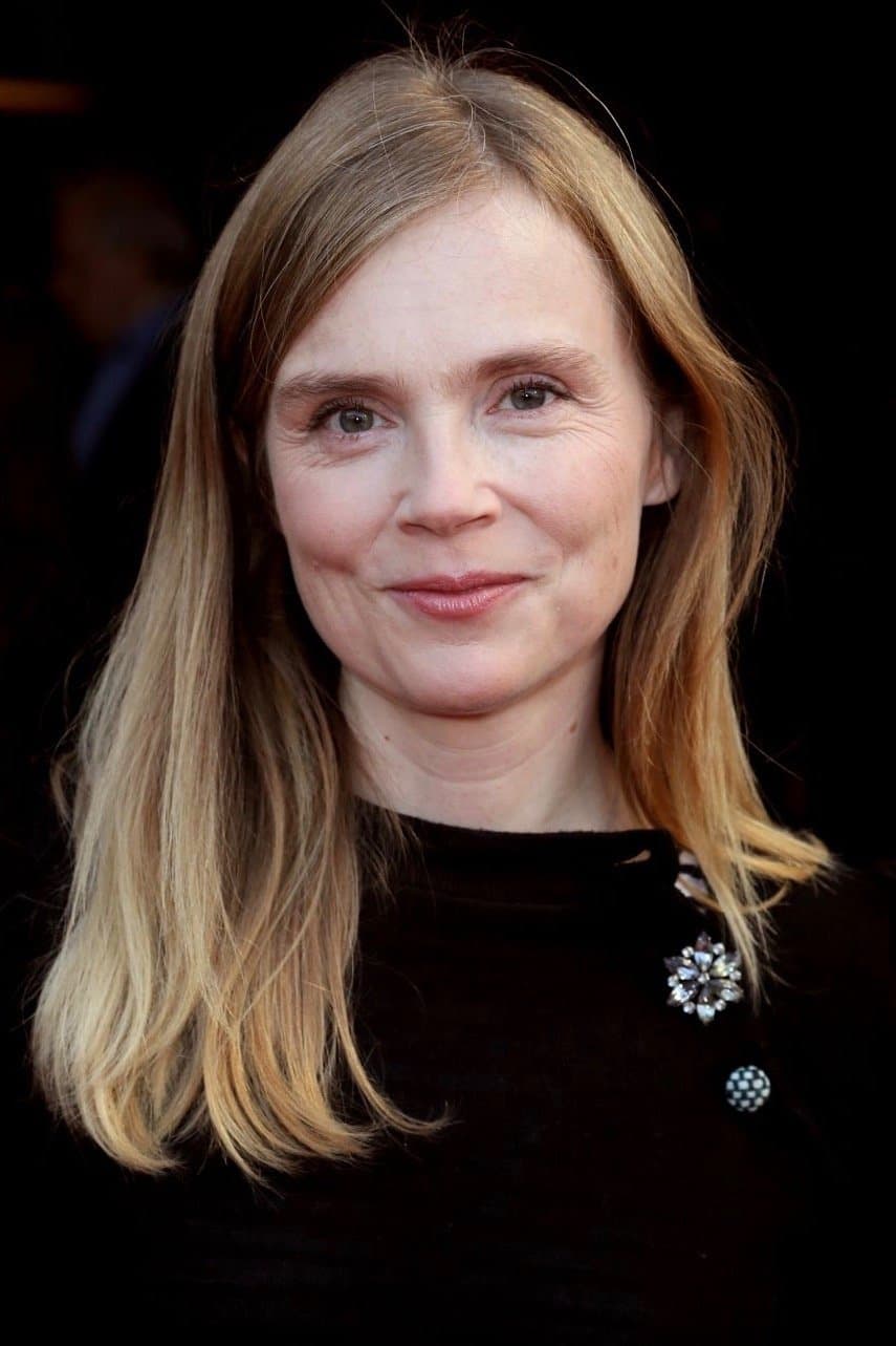 Isabelle Carré Profile Photo