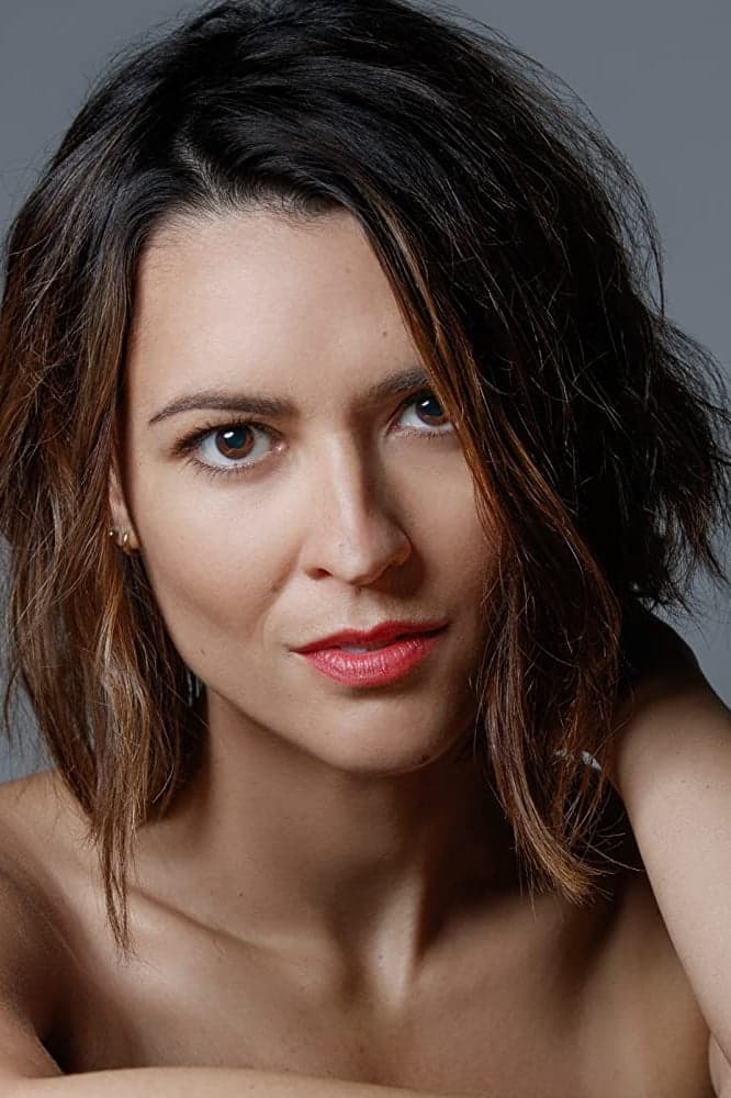 Elle LaMont Profile Photo