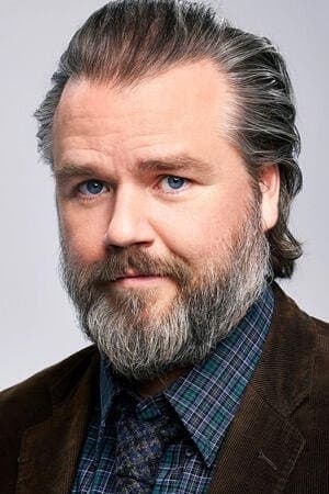 Tyler Labine Profile Photo
