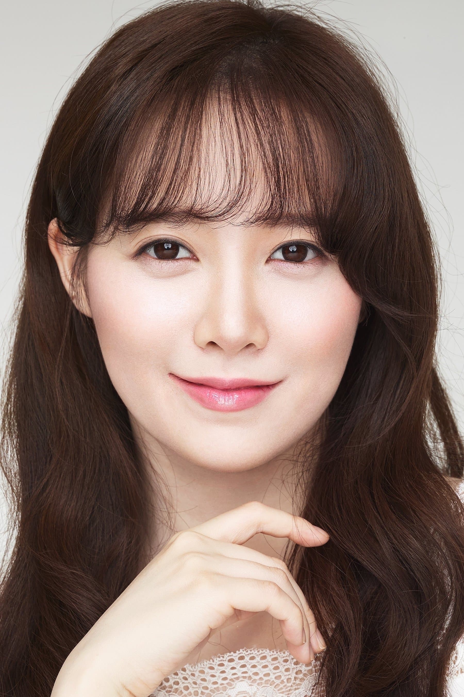 Koo Hye-sun Profile Photo