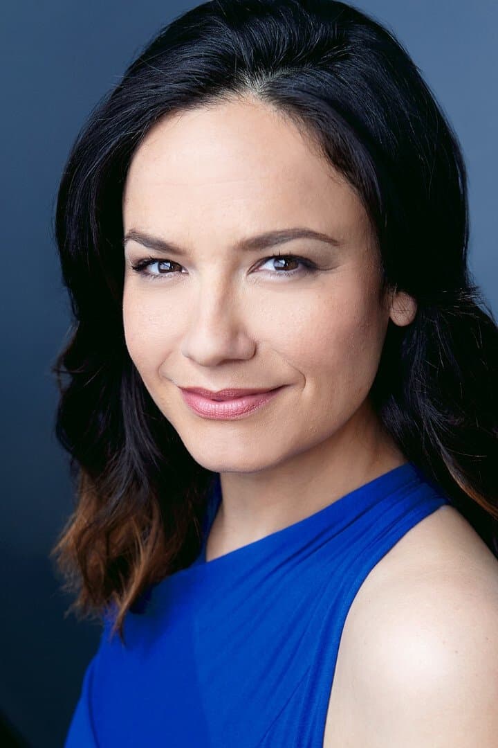 Sarah Podemski Profile Photo