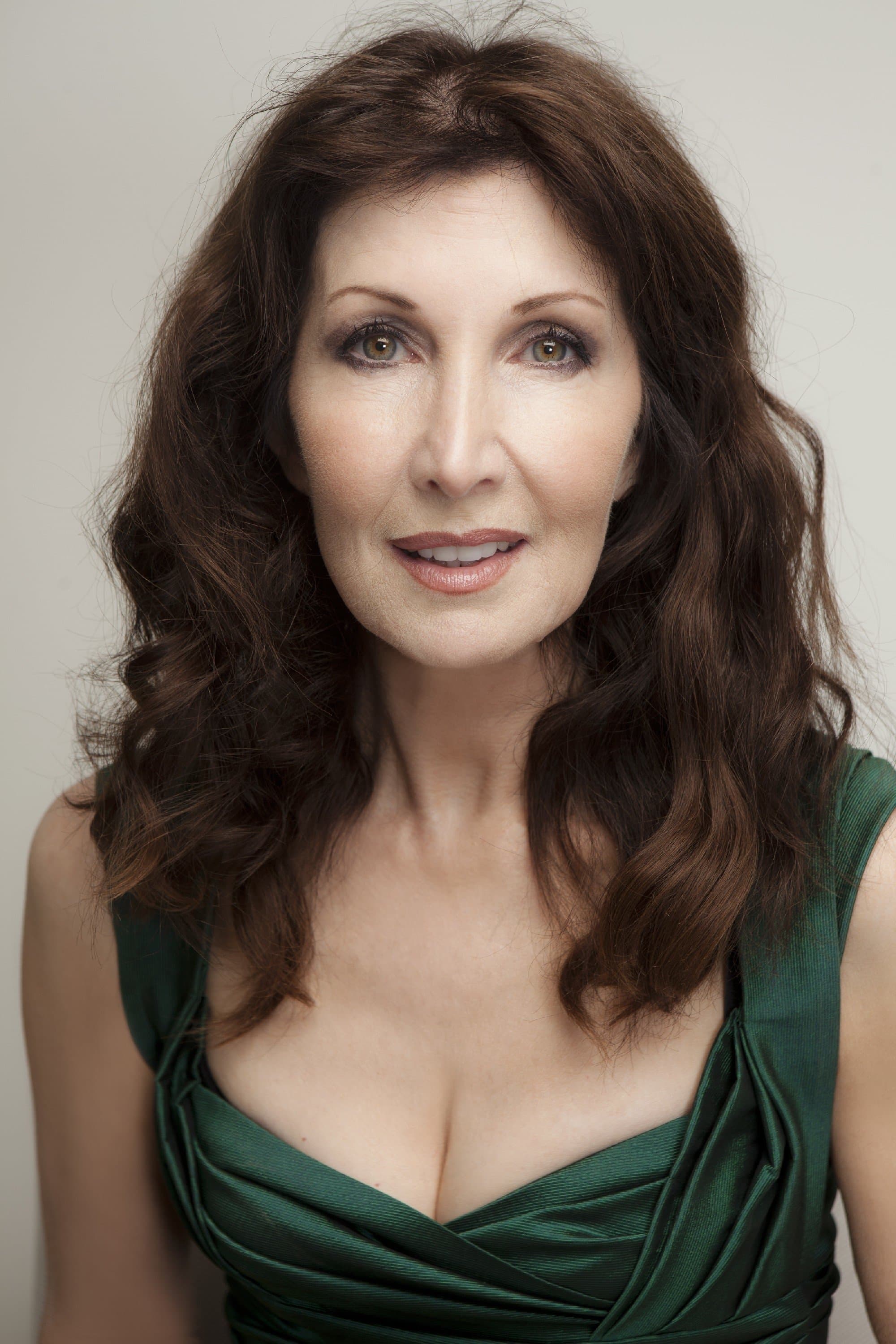 Joanna Gleason Profile Photo