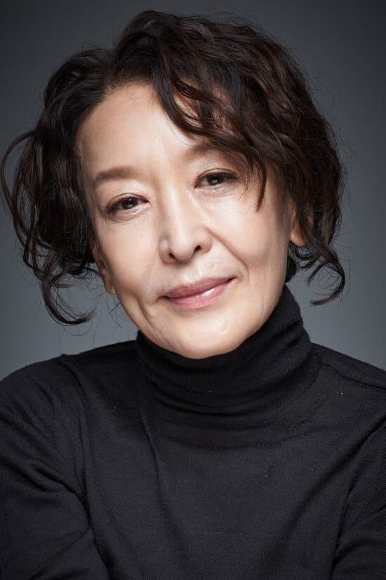 Yoon Suk-hwa Profile Photo