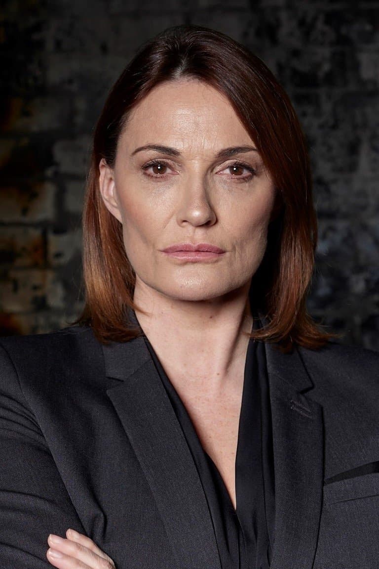 Sarah Parish Profile Photo