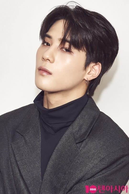 Baek Jin Profile Photo