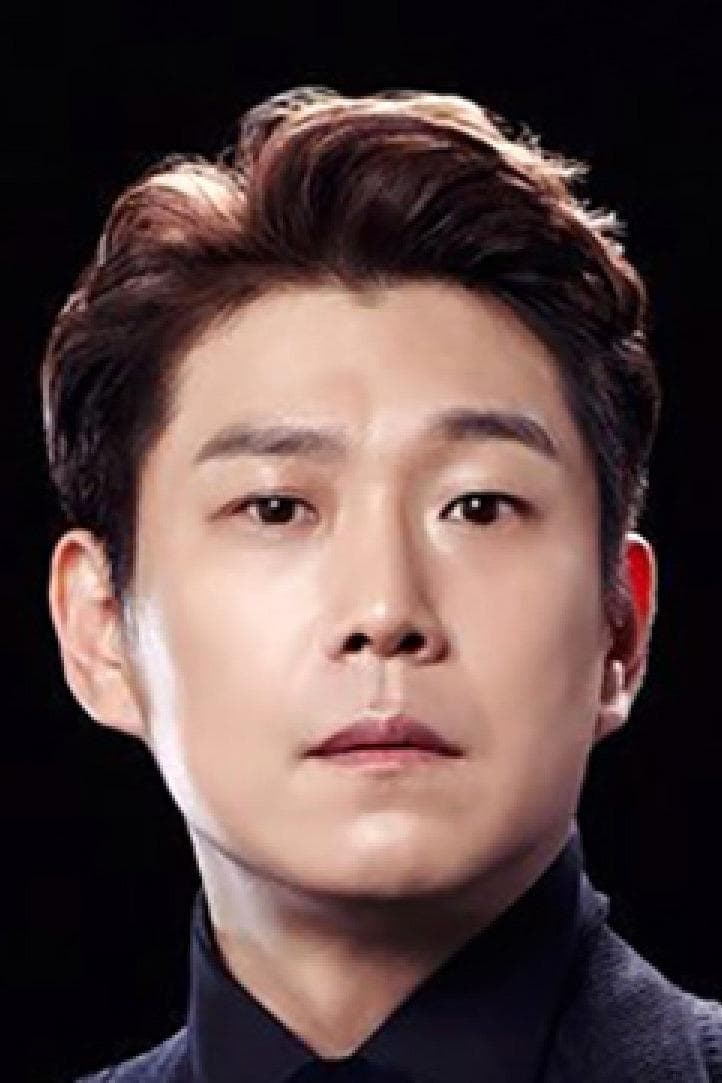 Min Young-ki Profile Photo