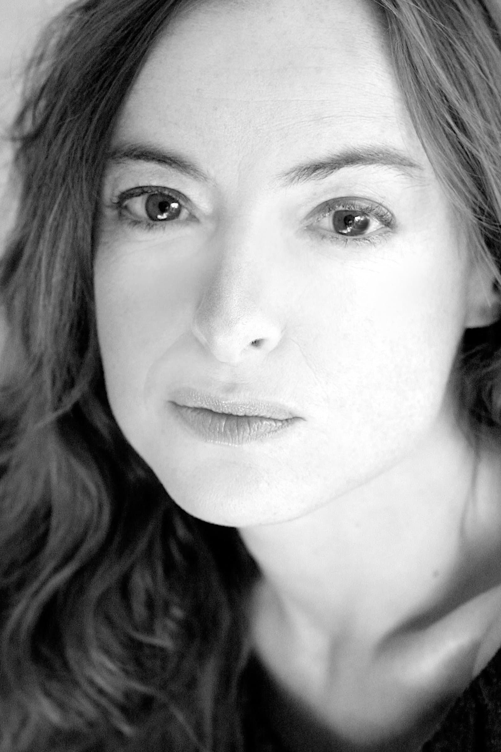 Pascale Bussières Profile Photo
