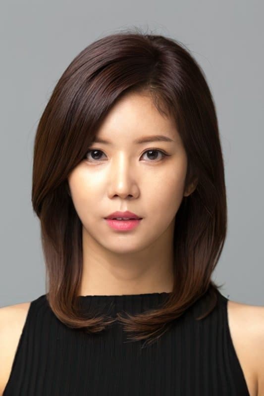 Sin Ye-jin Profile Photo