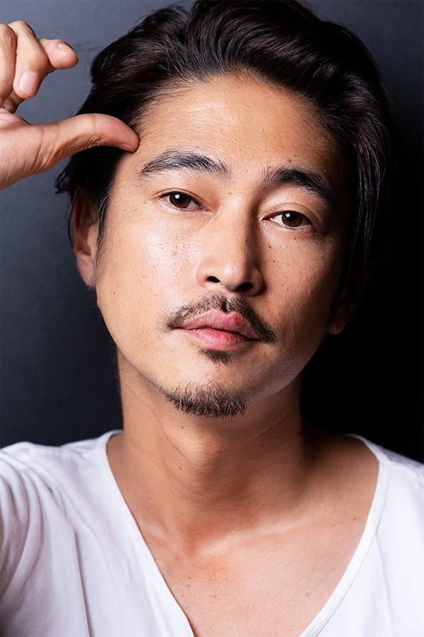 Yosuke Kubozuka Profile Photo