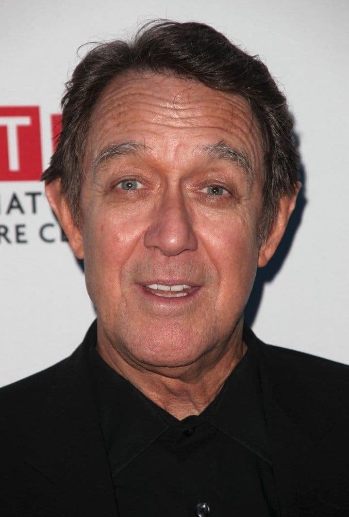 Larry Pine Profile Photo