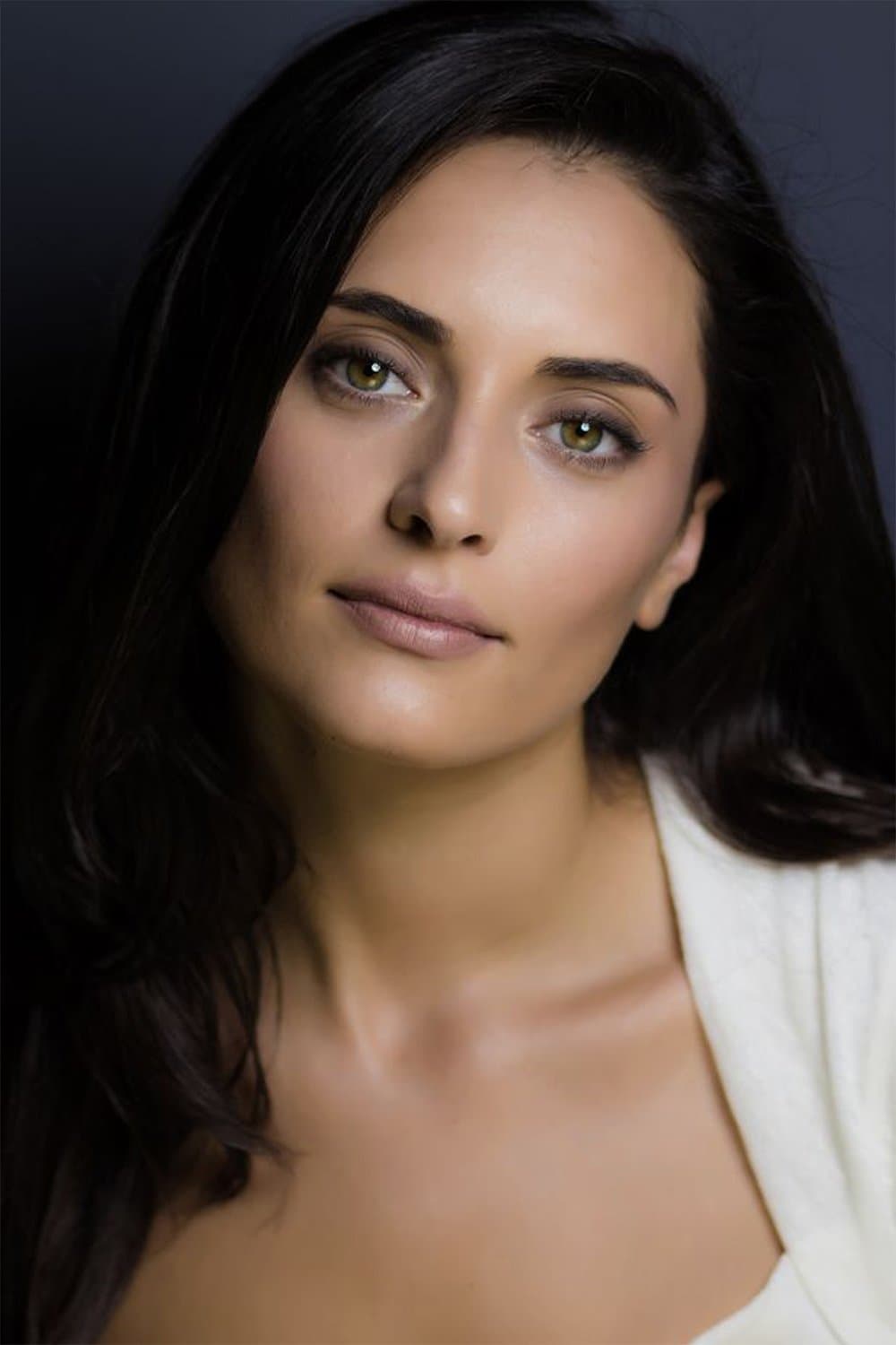 Aslihan Gurbuz Profile Photo