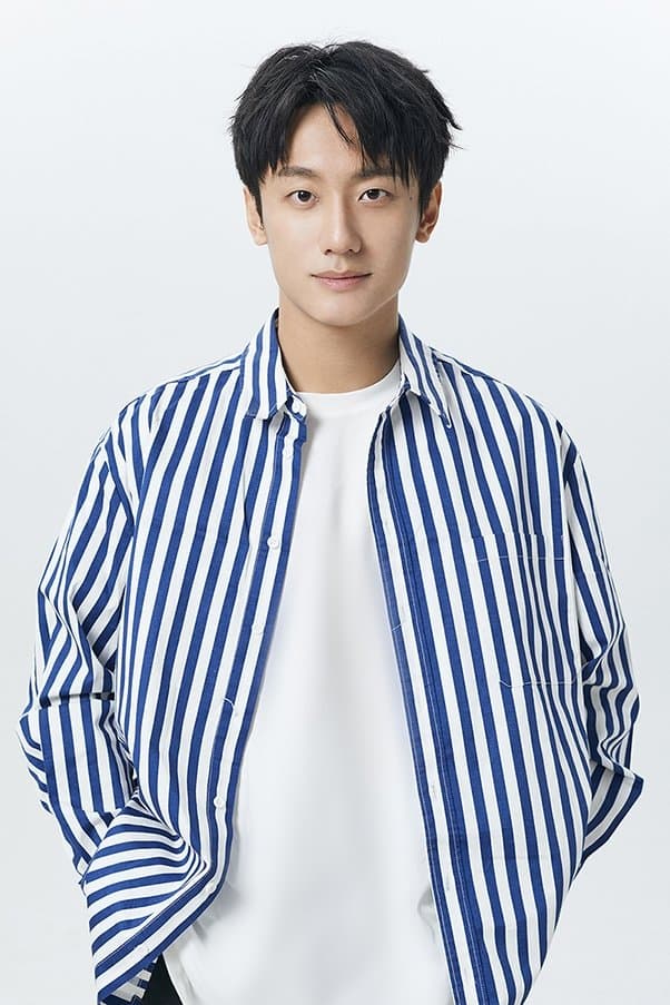 Yang Kai Cheng Profile Photo